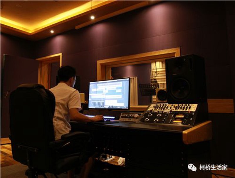 如何将音频文件转换为二维码，并在社交媒体上分享？让我们通过一个具体案例来解答这个问题。